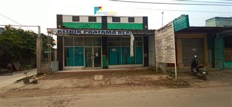 Klinik Kesehatan 1 1 2 Lantai Di Pinggir Jalan Utama Taman Alamanda