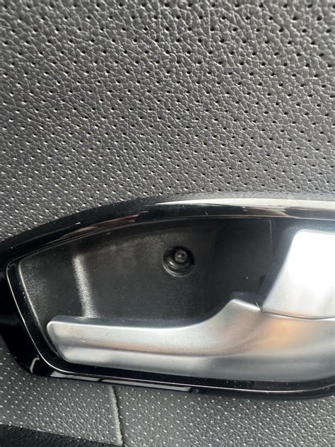 Заглушка винта дверной карты — Land Rover Range Rover Evoque (1G), 2,2 ...