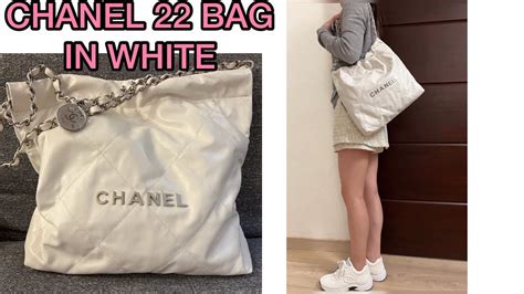 What Fits Inside The Chanel Bag In White Small Unboxing