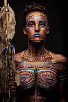 Erika Peretto ph Giò Tarantini Art Painting Xingu Art Tribal Body