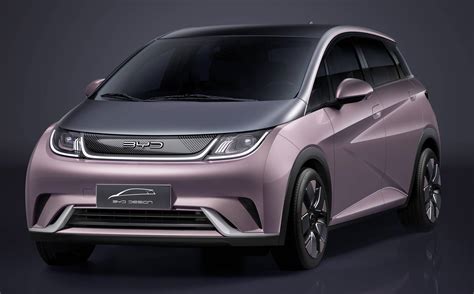 BYD EA1 carro elétrico promete mais de 1000 km de autonomia Shanghai