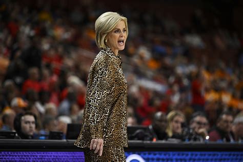 Kim Mulkey Outfits Through The Years LSU Coach S Flashy Looks Photos