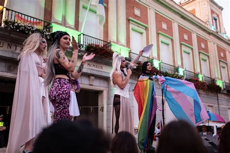 Imágenes de la manifestación por el Día del Orgullo LGTBIQ