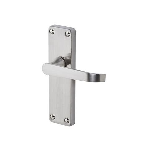 Colours Arsk Satin Nickel Effect Steel Straight Latch Door Handle L101mm Diy At Bandq