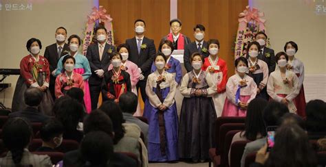 밴쿠버 헤브론교회 창립 21주년 및 임직감사예배 드려 The Christiantimes