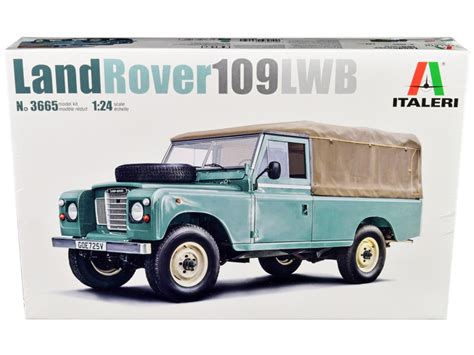 Skill 3 Model Kit Land Rover 109 Lwb 124 Scale Model By Italeri