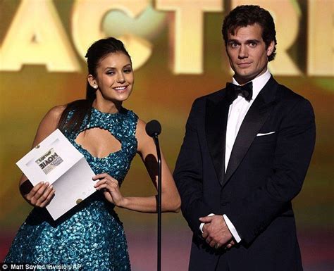 She S My Wonder Woman Man Of Steel Henry Cavill Makes His Red Carpet