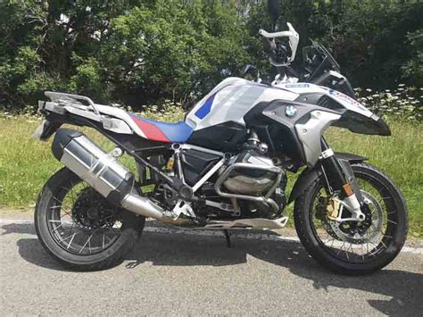 Metzeler Roadtec 01 SE motorcycle tyres - UK stock. FAST DELIVERY.