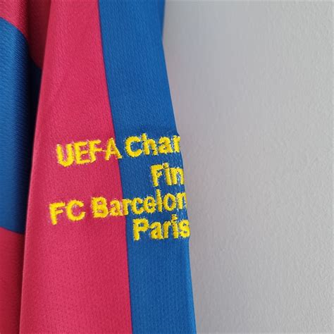 Barcelona Home Long Sleeve Retro Jersey 2005 2006 Classical Shirt