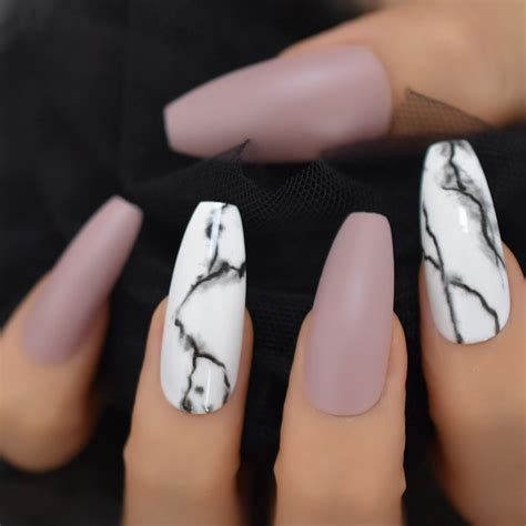 Seraphina Marble Coffin Nails Stylemissus