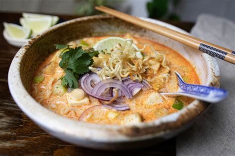 Vegane Khao Soi Thai Curry Nudel Suppe Rezept