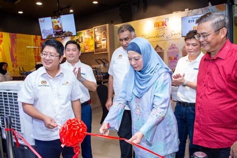 Pernas Peruntuk Rm Juta Untuk Keusahawanan Francais Kool