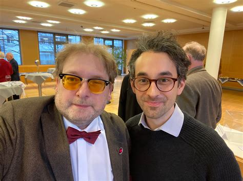 Die Geheimnisse des schönen Leo – Benedikt Schwarzers HFF-Film über CSU