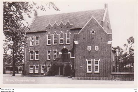 Uden - Uden Gemeentehuis RY 8078