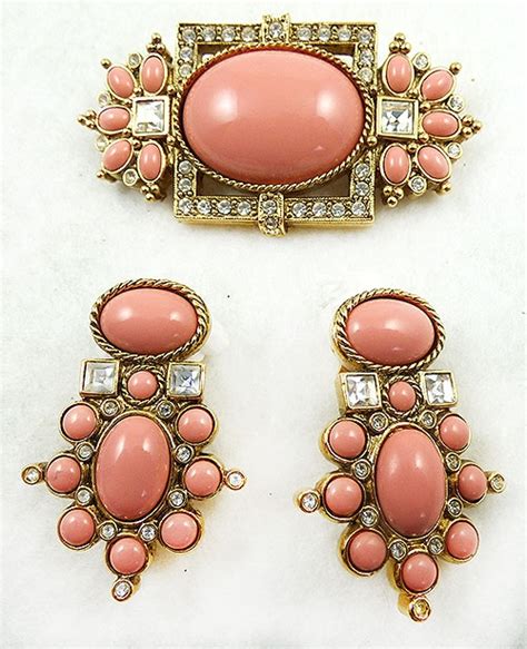 Elizabeth Taylor For Avon Sea Coral Brooch Set Garden Party