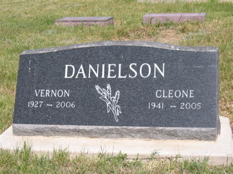 Cleone Nathalie Crusch Danielson 1941 2005 Find A Grave Memorial