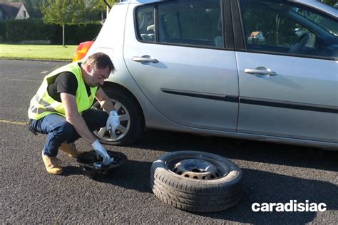 Tuto Comment Installer Une Roue De Secours