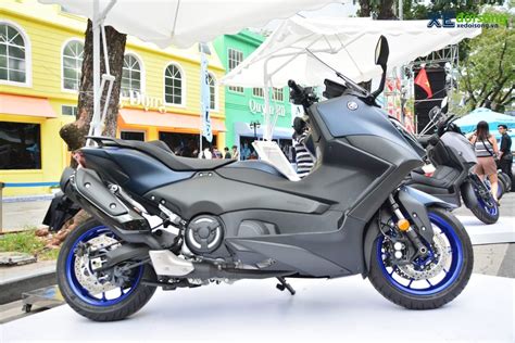 Cận cảnh Yamaha TMAX 560 bán chính hãng tại Việt Nam với giá 409 triệu đồng