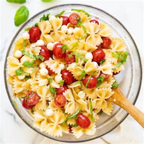 Best Caprese Pasta Salad 20 Minutes One Bowl