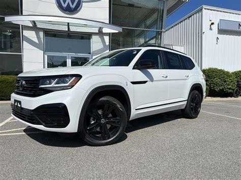 New 2023 Volkswagen Atlas Cross Sport 3 6l V6 Sel R Line Black In Keene NH