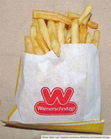 What Are the Vegan Options at Wienerschnitzel? - I Am Going Vegan