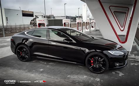 Tesla Model S Coupe Black