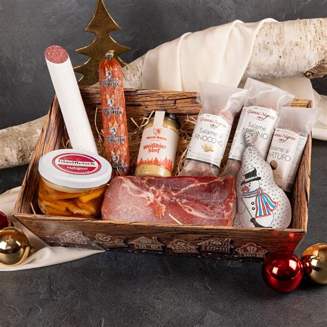 Geschenkkorb Weihnachten Gaumenfreuden mit Serrano Schinken Gewürzen