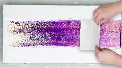 Simple Paper Towel Swipe Technique Acrylic Pour With Liquid