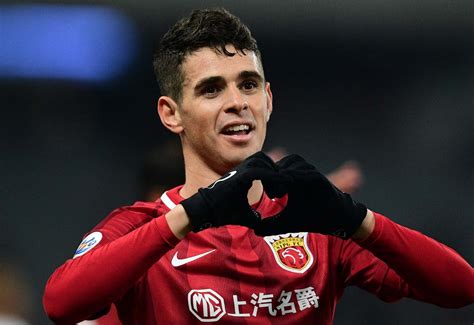 Ex-Chelsea midfielder Oscar opens door to stunning Blues return