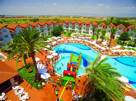 Salamis Bay Conti Resort Hotel Kıbrıs Tatil Sitesi