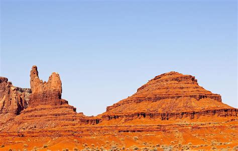 Monument Valley Peaks Showing Erosion 14324848 Stock Photo at Vecteezy