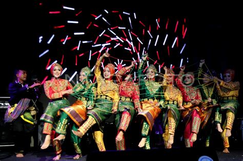 TARIAN TARIK PUKAT ACEH ANTARA Foto