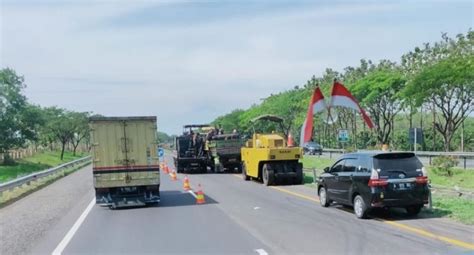 Tol Cipali Ada Perbaikan Jalan Di Titik Ini Pengendara Harap Hati Hati