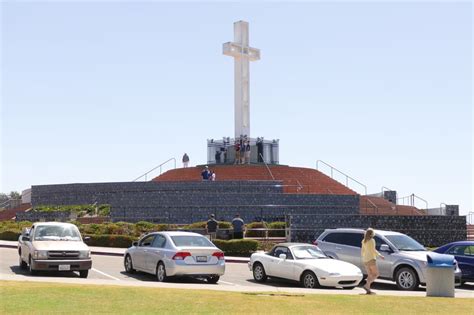 Mount Soledad Veterans Memorial - 889 Photos & 384 Reviews - Landmarks ...