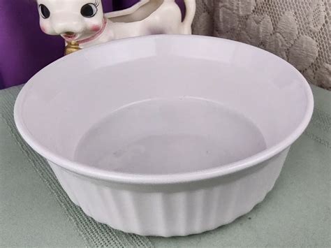 Vintage Corningware French White Stoneware Casserole Ribbed Sides No