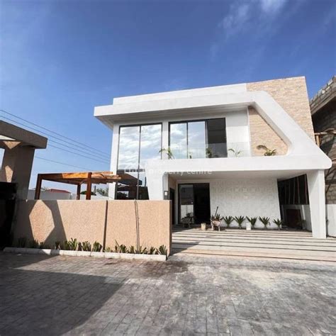 For Sale Luxury 3 Bedroom Duplex With Staff Quarters Kingsby