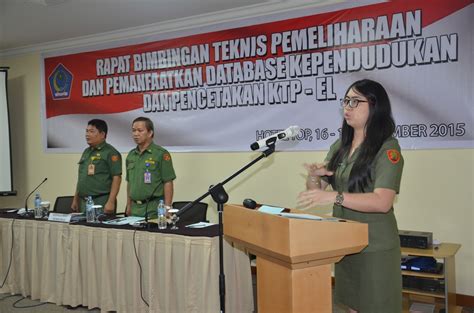 Humas Provinsi Sulawesi Utara Kumendong Buka Bimtek Pemeliharaan Dan