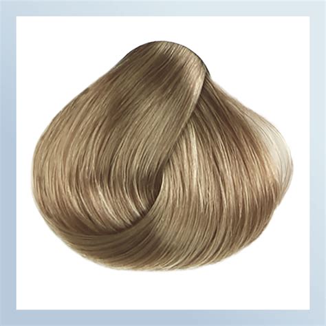 light golden blonde hair color 4