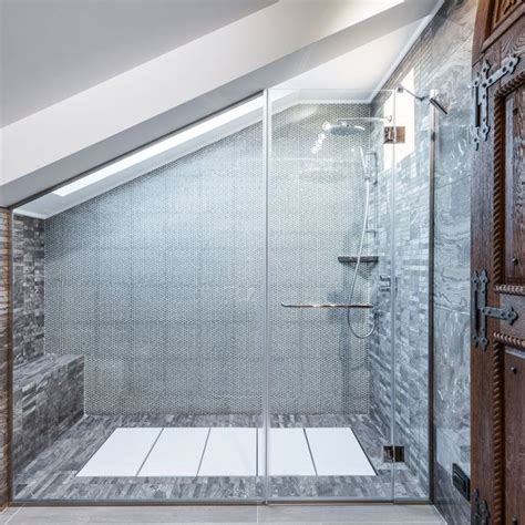 Four Benefits Of A Professional Shower Enclosure Installation