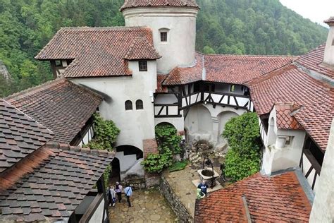 Tripadvisor Dracula s kasteel Peleş kasteel en de stad Braşov