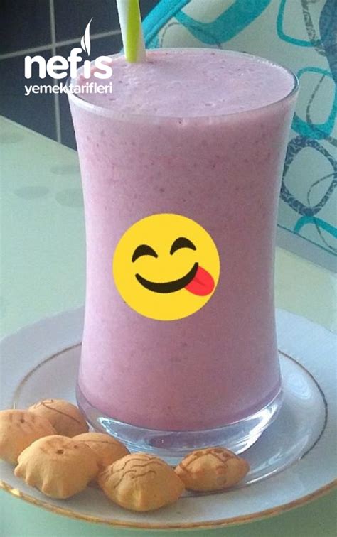 Çilekli Milkshake Nefis Yemek Tarifleri 5506192