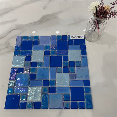 Shining Iridescent Customized Decoration Green Blue Swimming Pool Crystal Glass Mosaic For