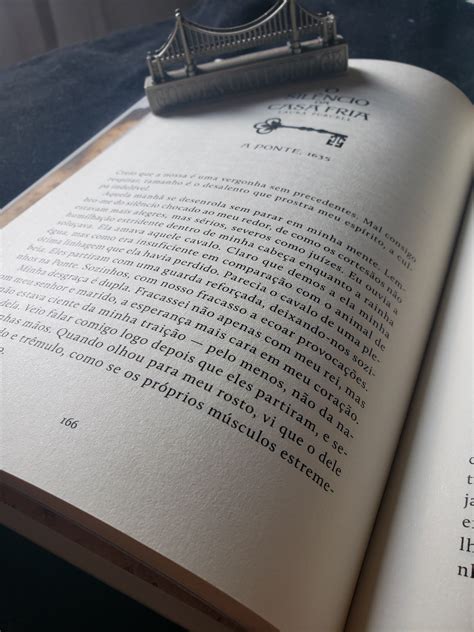 Embarcando na Leitura Blog Resenha O silêncio da casa fria