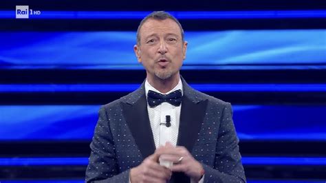 Festival di Sanremo Amadeus non si trattiene Ci sarà la rivoluzione