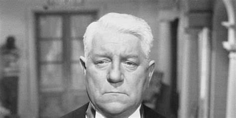 Jean Gabin La Biographie De Jean Gabin Avec Gala Fr