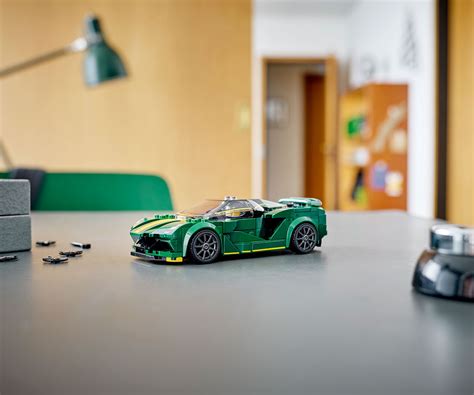 Игрален комплект конструктор ЛЕГО Speed Champions 76907 - Lotus Evija ...
