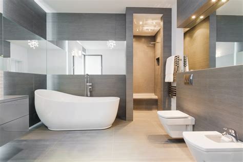 Creating a Luxurious Hotel-Style Bathroom with Tiles | Rockform