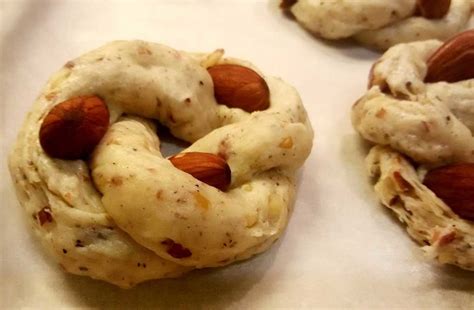 Taralli Napoletani Sugna E Pepe Storia E Ricetta Napoli Turistica