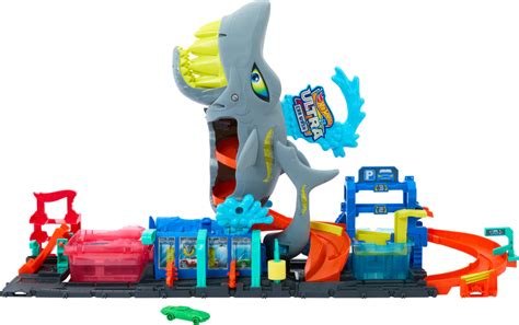 Hot Wheels City Ultra Shark Car Wash With Color Reveal Toy Car In Scale Toys R Us Canada