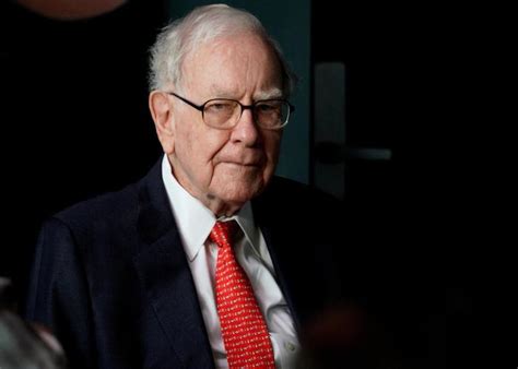 Warren Buffet Biografi Perjalanan Karier Dan Tips Suksesnya Mylife